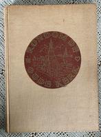 Rondom de Oude Kerk (Amsterdam) de kroniek van een stadswijk, Boeken, Ophalen of Verzenden, Gelezen