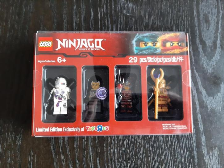 Lego 5004938 / Ninjago minifigs / Toys "R" Us Exclusive 2017, Kinderen en Baby's, Speelgoed | Duplo en Lego, Nieuw, Lego, Complete set
