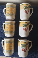 6 leuke mokken met kersen en geruit motief + 2 blauwe mokken, Verzenden, Overige materialen, Overige stijlen, Overige typen