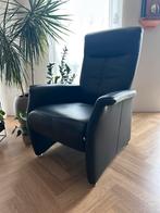 Luxe zwarte leren relaxstoel – als nieuw + onderhoudsset, Ophalen, Zo goed als nieuw, 75 tot 100 cm, Leer