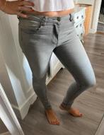 Mooie spijkerbroek / jeans, maat 36, H&m, Kleding | Dames, Spijkerbroeken en Jeans, Nieuw, Grijs, W28 - W29 (confectie 36), H&M