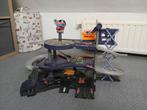 Hotwheels garage met 5 auto's, Ophalen, Gebruikt, Handmatig, Hot Wheels