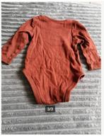 Rood bruine Mickey romper Maat 68 h3, C&A, Jongetje of Meisje, Onbekend, Ophalen of Verzenden