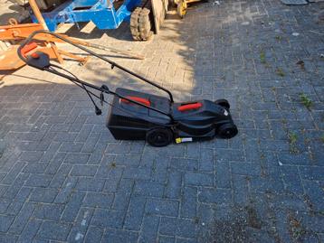 Electrische  grasmaaier grasmachine  beschikbaar voor biedingen
