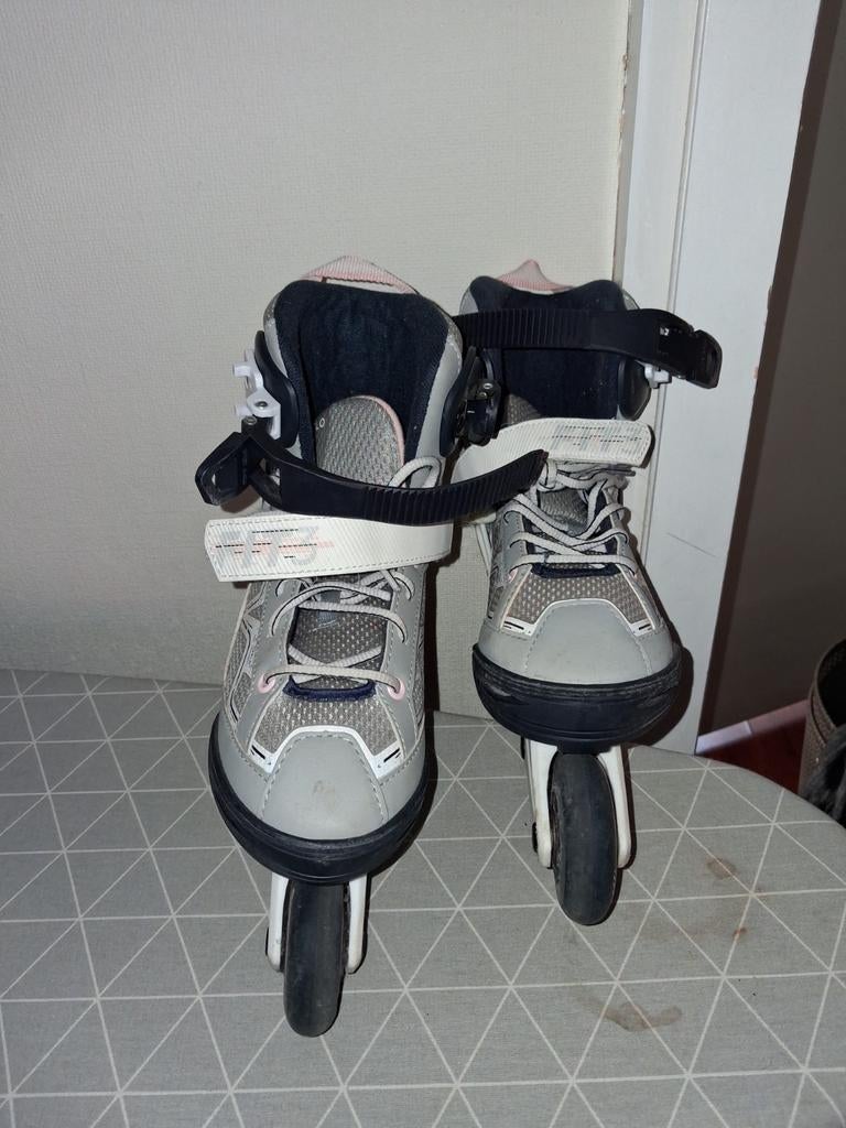 Dacathlon Oxelo  Skate's Maat.35/38, Sport en Fitness, Skeelers, Ophalen, Kinderen, Zo goed als nieuw, Inline skates 4 wielen