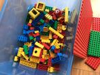 Bak met duplo blokken, auto’s, helikopter e.d., Ophalen, Zo goed als nieuw, Duplo