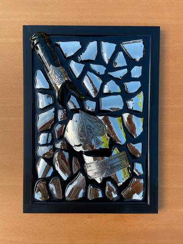 Armand de Brignac Gebroken Fles Kunstwerk Ingelijst. Uniek s beschikbaar voor biedingen