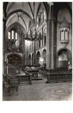 Roermond interieur Munsterkerk 1950., Verzamelen, Ansichtkaarten | Nederland, Verzenden, 1940 tot 1960, Ongelopen, Limburg