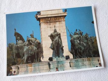 Budapest - Detail van het Millennium-monument beschikbaar voor biedingen