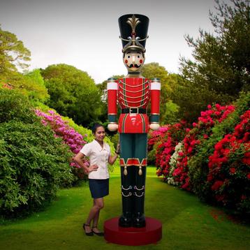 Toy Soldier 10ft – Notenkraker 307 cm beschikbaar voor biedingen