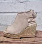 Kenneth Cole - Suedeleren sandalen sleehak maat 40 - Nieuw