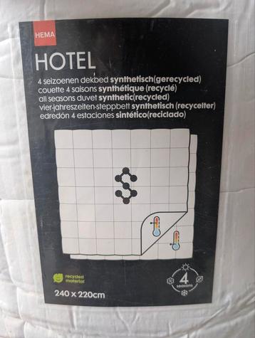 HEMA Hotel 4 Seizoenen Dekbed Synthetisch 240x220 beschikbaar voor biedingen