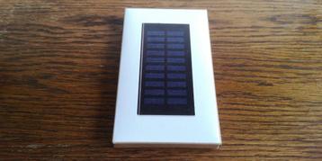 NIEUW! Powerbank 8000mAh beschikbaar voor biedingen
