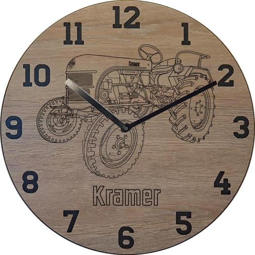 Themaklok met een Kramer KL11 tractor als thema, Huis en Inrichting, Woonaccessoires | Klokken, Nieuw, Ophalen of Verzenden