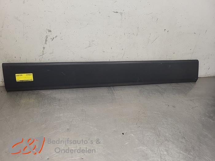 Sierstrip van een Renault Master, Auto-onderdelen, Carrosserie en Plaatwerk, Renault, Gebruikt, 3 maanden garantie, Ophalen of Verzenden