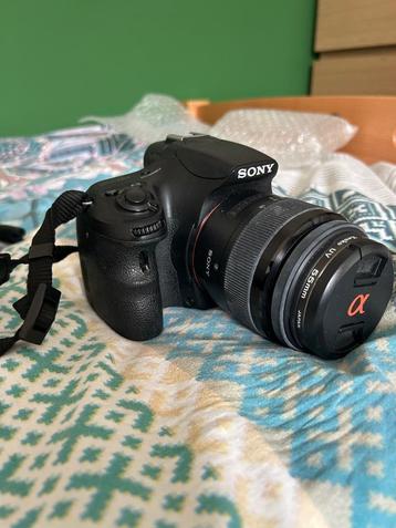 Sony a58. In nieuwstaat + zoomlens + extra’s  beschikbaar voor biedingen