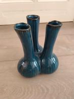 Vaas driewegvaas petrol blauw, Blauw, Aardewerk of Porselein, Ophalen of Verzenden, Zo goed als nieuw