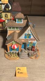 Lemax shell cove cottage 2011 kersthuis A4, Diversen, Kerst, Ophalen of Verzenden, Zo goed als nieuw