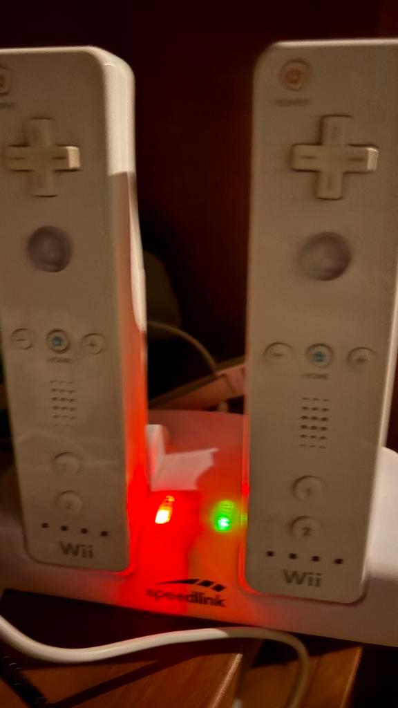 Nintendo Wii Compleet Pakket met Accessoires en Games, Spelcomputers en Games, Games | Nintendo Wii, Gebruikt, Sport, 3 spelers of meer