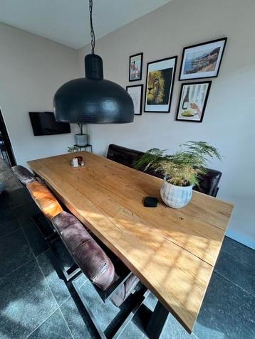 Industriele lamp beschikbaar voor biedingen