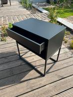 VIKHAMMER nachtkastje breed ladekastje zwart 60x39, Ophalen, 55 tot 70 cm, Zo goed als nieuw, 45 tot 65 cm