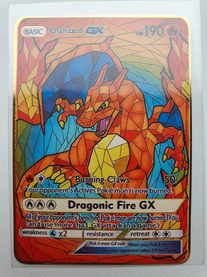 Charizard GX Stained Glass Pokemon metalen kaart gold colour, Hobby en Vrije tijd, Verzamelkaartspellen | Pokémon, Nieuw, Ophalen of Verzenden