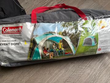 Coleman event dome en Safarica Frontera 300 inc kampeerspul beschikbaar voor biedingen