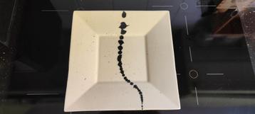 Atelier Poterie Dieulefit France, vierkante schaal 24,5x24,5 beschikbaar voor biedingen