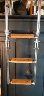 Splinter nieuwe boottrap met 3 teak traptreden., Watersport en Boten, Ophalen of Verzenden, Nieuw, Zeilboot of Motorboot