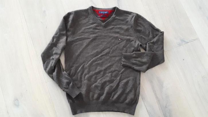 Tommy Hilfiger bruine lamswollen trui mt M, Kleding | Heren, Truien en Vesten, Zo goed als nieuw, Maat 48/50 (M), Bruin, Ophalen of Verzenden
