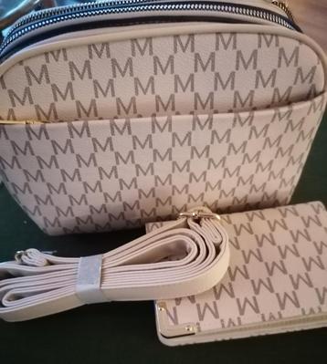 Handtas met Portefeulle beschikbaar voor biedingen