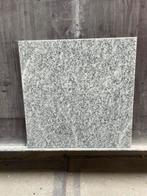 Tegels | Grijs / wit gespikkeld graniet | Natuursteen, Ophalen, Graniet, Nieuw, 20 tot 40 cm