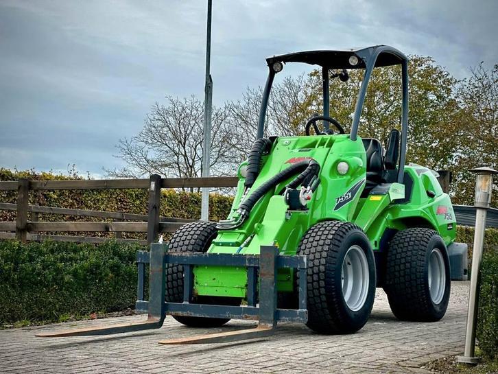 Avant 755i TDL Kniklader/Shovel (bj 2022), Zakelijke goederen, Machines en Bouw | Kranen en Graafmachines, Wiellader of Shovel