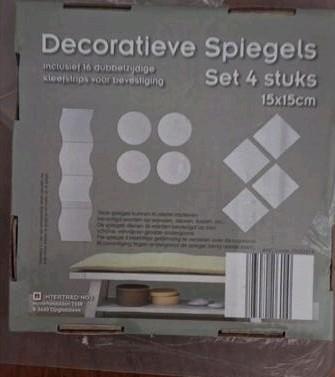 Decoratieve spiegels 15 x15 cm 4 stuks. beschikbaar voor biedingen