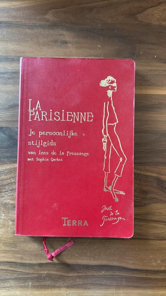 Ines de la Fressange - La Parisienne, Boeken, Mode, Zo goed als nieuw, Mode algemeen, Ophalen of Verzenden