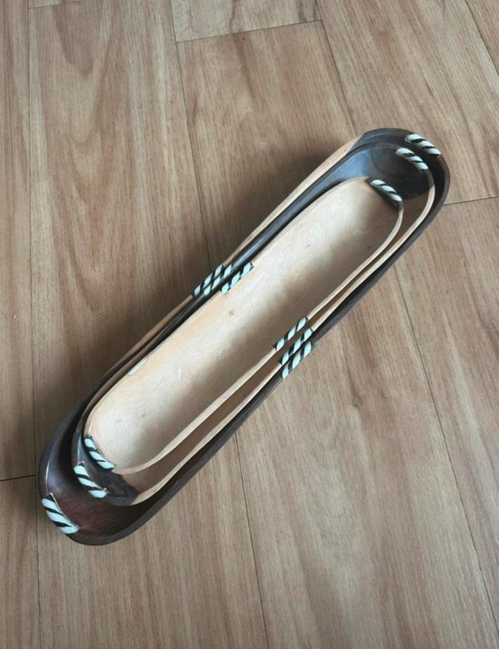 Afrikaanse decoratieve houten kommen of schalen, Huis en Inrichting, Woonaccessoires | Schalen en Manden, Rond, Hout, Ophalen of Verzenden