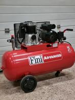 Compressor, Doe-het-zelf en Verbouw, Compressors, Gebruikt, Ophalen of Verzenden, 200 tot 400 liter/min, Mobiel