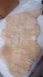 Schapenvacht -  echte zgnGroot en Zacht, Crème, Gebruikt, 100 tot 150 cm, Landelijk