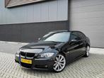 BMW E90 330d Aut. High-Executive M-Pakket ||NAP||Youngtimer|, Auto's, BMW, Te koop, 14 km/l, Gebruikt, 750 kg