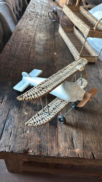 Riviera maison vliegtuig beschikbaar voor biedingen