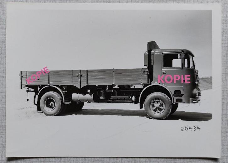 2 Originele Persfoto's van - Büssing LU 11/16 - Jaren 1960, Boeken, Catalogussen en Folders, Zo goed als nieuw, Ophalen of Verzenden