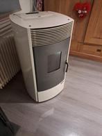 Palletkachel 12 kw met storing, Ophalen, Gebruikt, Pelletkachel, Vrijstaand