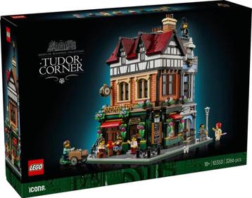 *!* LEGO Tudor Corner huur je bij BuzzBlokjes *!* beschikbaar voor biedingen