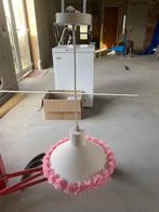 Meisjeslamp met roze bloemetjes - hanglamp, Ophalen of Verzenden, Zo goed als nieuw, Metaal, Minder dan 50 cm
