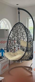 Zwarte hangstoel (ei) met kussens, Ophalen, Zwart, Zo goed als nieuw, Metaal