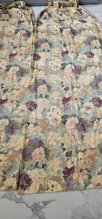 gordijnen (lang) vintage bloemen netjes ijzeren ophanghaken, Ophalen, Nette gordijnen lang met bloem motief & ijzeren ophanghaken
