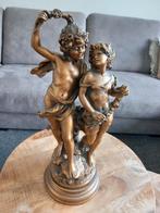 Brons beeld - Auguste Moreau., Antiek en Kunst, Ophalen of Verzenden, Brons