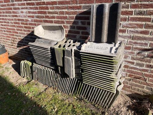 dakpannen, Doe-het-zelf en Verbouw, Dakpannen en Dakbedekking, Zo goed als nieuw, Dakpannen, Steen of Klei, Overige kleuren, 15 m² of meer