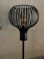 Vloerlamp met draad kap, Huis en Inrichting, Lampen | Vloerlampen, Nieuw, Past in iedere style, 150 tot 200 cm, Metaal