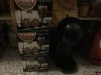 Kleine Nescafé Dolce Gusto met nog 3 pakken chocolademelk, Witgoed en Apparatuur, Koffiezetapparaten, Koffiemachine, Ophalen of Verzenden